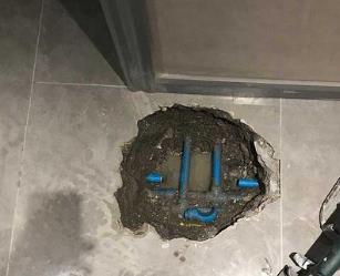 沧县阳台漏水维修公司分享下暖气管道漏水的原因有哪些